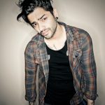 SIRsir vs. Beeshop - Suicide Girl